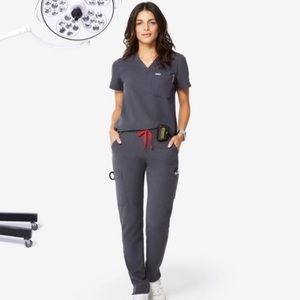 Figs Set Charcoal Scrub Set Small